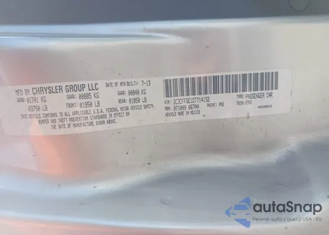 2013 Fiat 500E Battery Electric z USA, uszkodzony, nr VIN 3C3CFFGE1DT714152